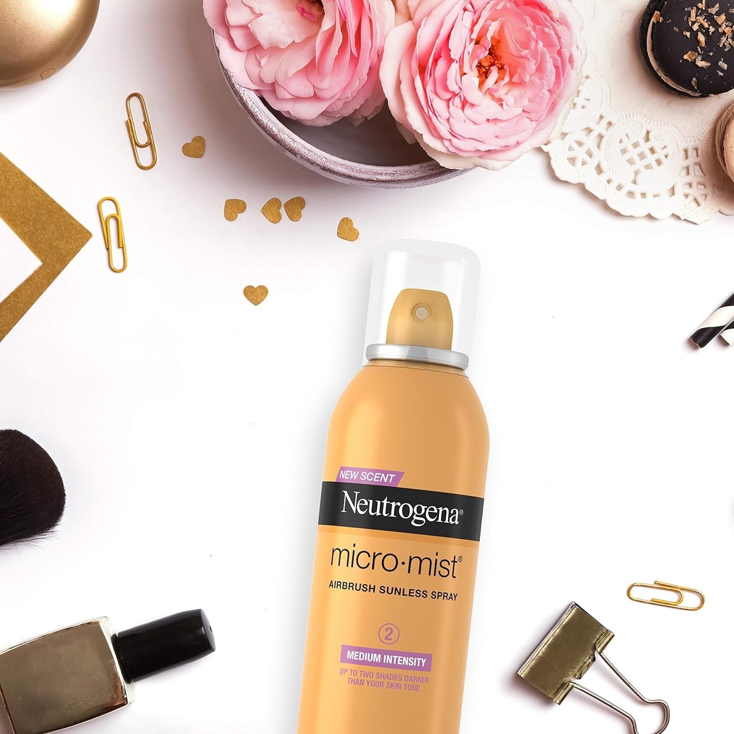 Buy now Neutrogena Micromist Airbrush Sunless Tanning Spray, Gradual Sunless Indoor Tanner with Witch Hazel, Alcohol-Free, Oil-Free & Non-Comedogenic Formula, Medium Intensity, 5.3 oz at indiglob india