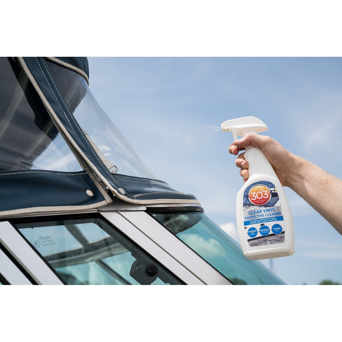 303 Marine Clear Vinyl Cleaner for Isinglass & Strataglass, 32 oz