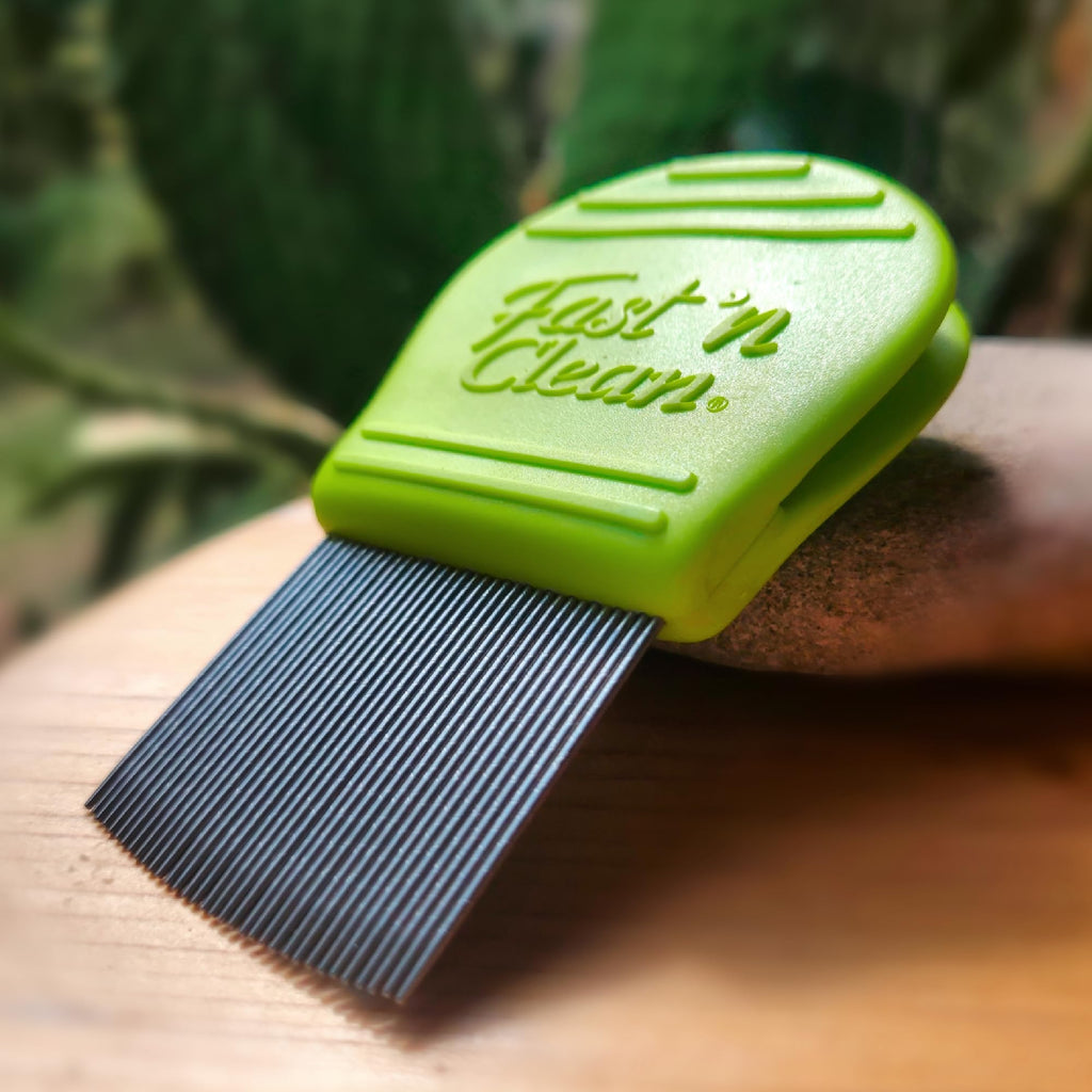 Fast 'n Clean - The Self Cleaning Lice Comb
