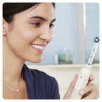 Buy now Oral-B Genuine Precision Clean Toothbrush Heads Replacement Refills for Electric Rechargeable Toothbrush, Deep and Precise Cleaning, Pack of 4 at indiglob india
