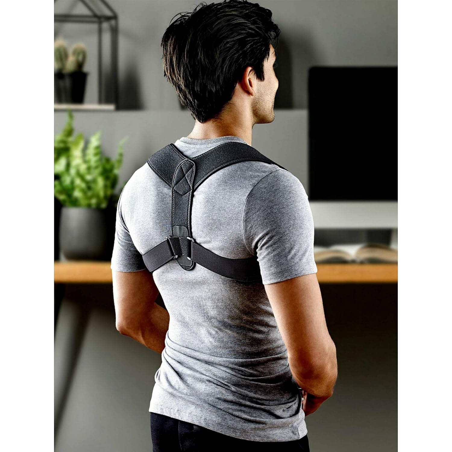 Buy now FUTURO Posture Corrector, Fits Men and Women, Helps Promote Better Posture, Back Support, Doctor Developed, Adjustable at indiglob india