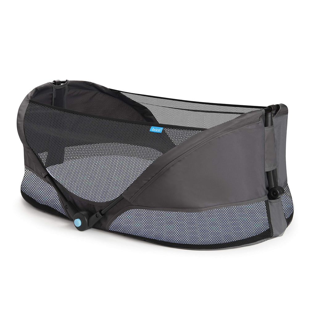 Munchkin Brica Baby Travel Pod, Infant and Baby Travel Essential for Flying and Car Travelling, Easy Setup, Portable, Grey