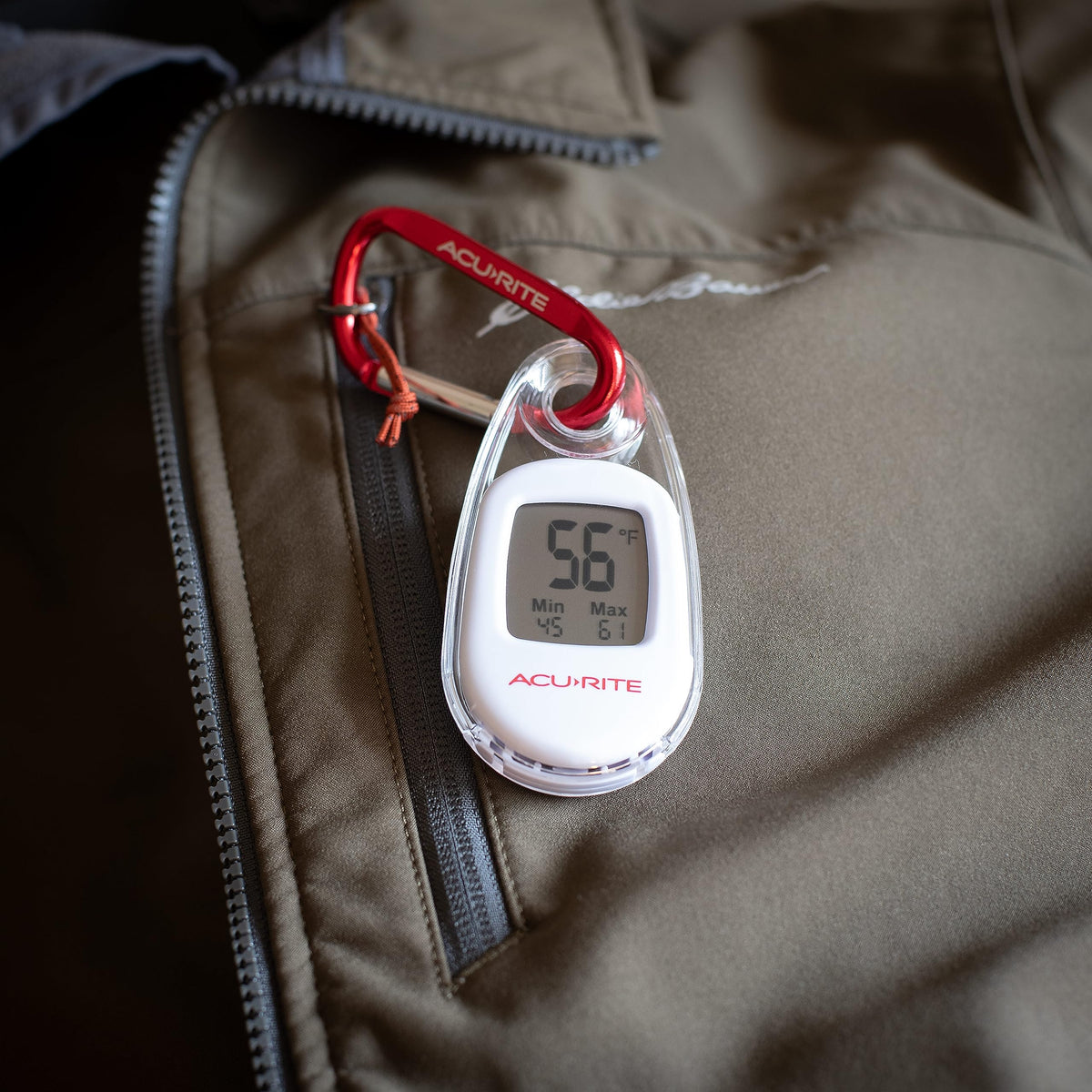 AcuRite (00333) Portable Digital Indoor/Outdoor Thermometer with Carabiner