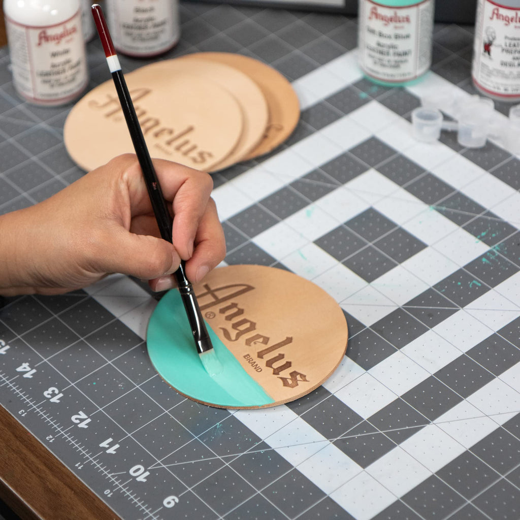 Transform your leather projects with Angelus Acrylic Leather Paint, a premium import from Curat Cart, perfect for creative enthusiasts.