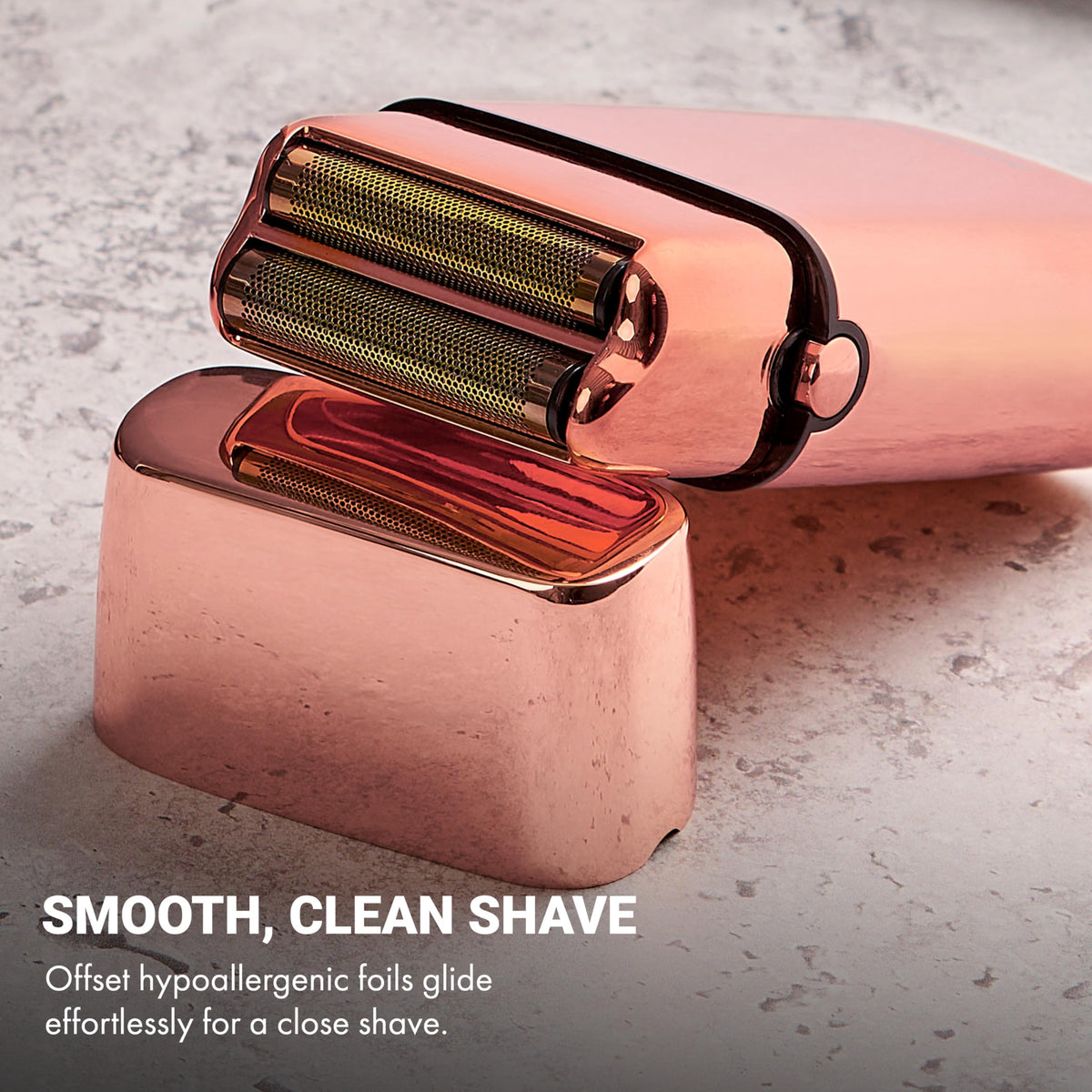 Experience a smooth, clean shave with the BaBylissPRO METALFX shaver featuring hypoallergenic foils. Verified by CuratCart.