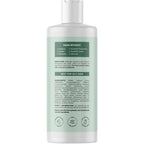 Clear bottle of clarifying shampoo made without sulfates or parabens. Ideal for oily hair, with key ingredients listed.