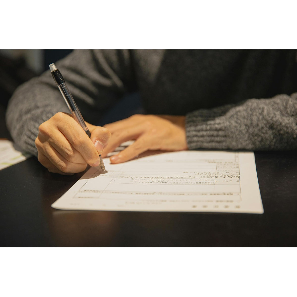Cranium Press Luxury Resume Paper showcases high-quality texture, perfect for professional resumes. 100% Authentic, available at Curat Cart.