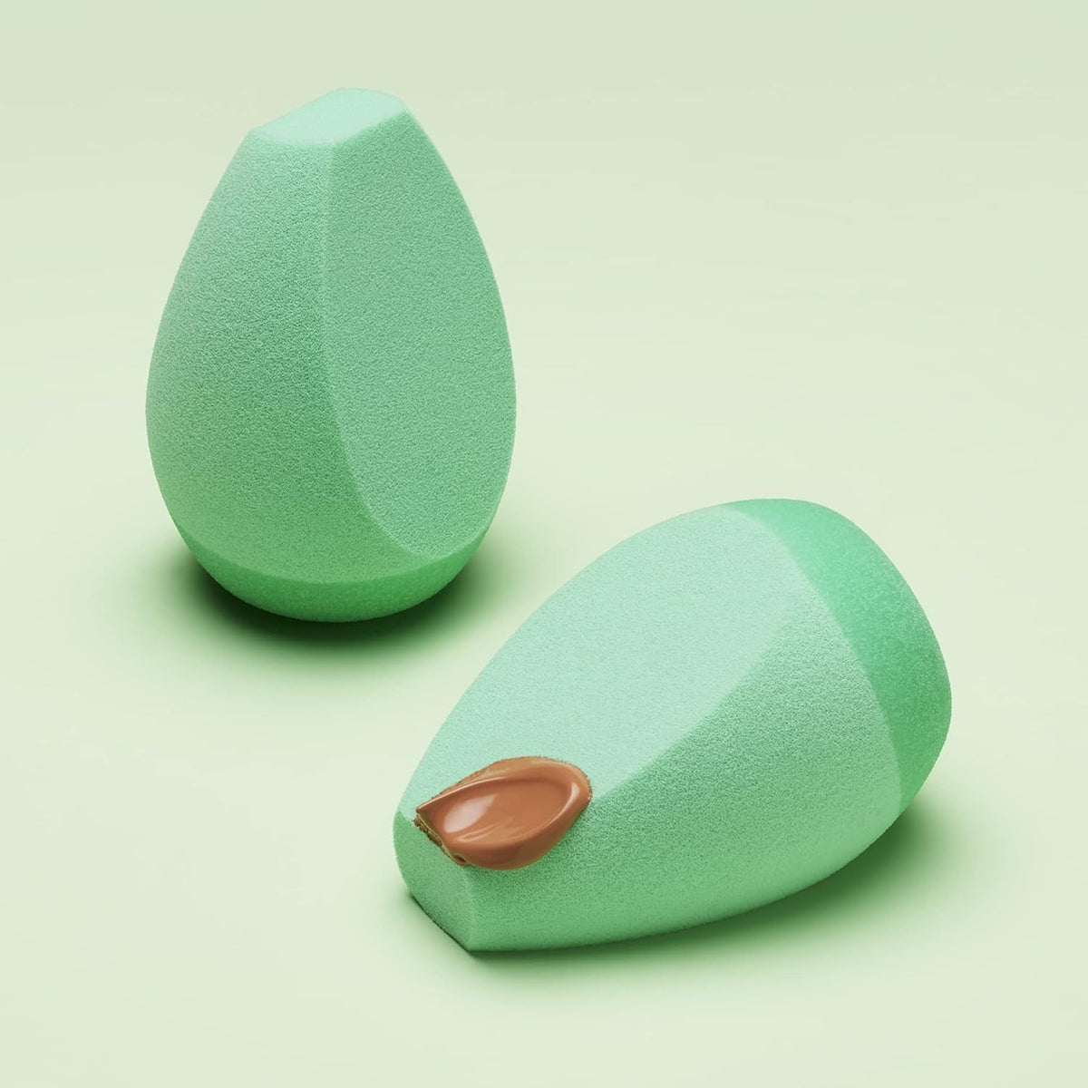 Discover the e.l.f. Angled Silicone Face Sponge, perfect for flawless makeup application. Available for order in India.