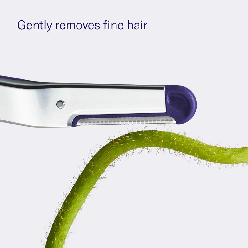 Flamingo Dermaplane blades shown removing fine hair, enhancing smooth skin. Verified by CuratCart for quality.