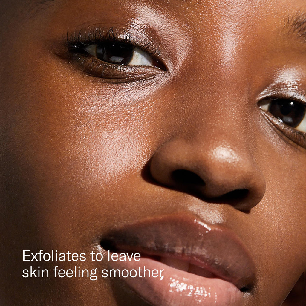 Flamingo Dermaplane Blades Refills shown. Exfoliates skin for a smoother feel. Verified by CuratCart for trusted quality.