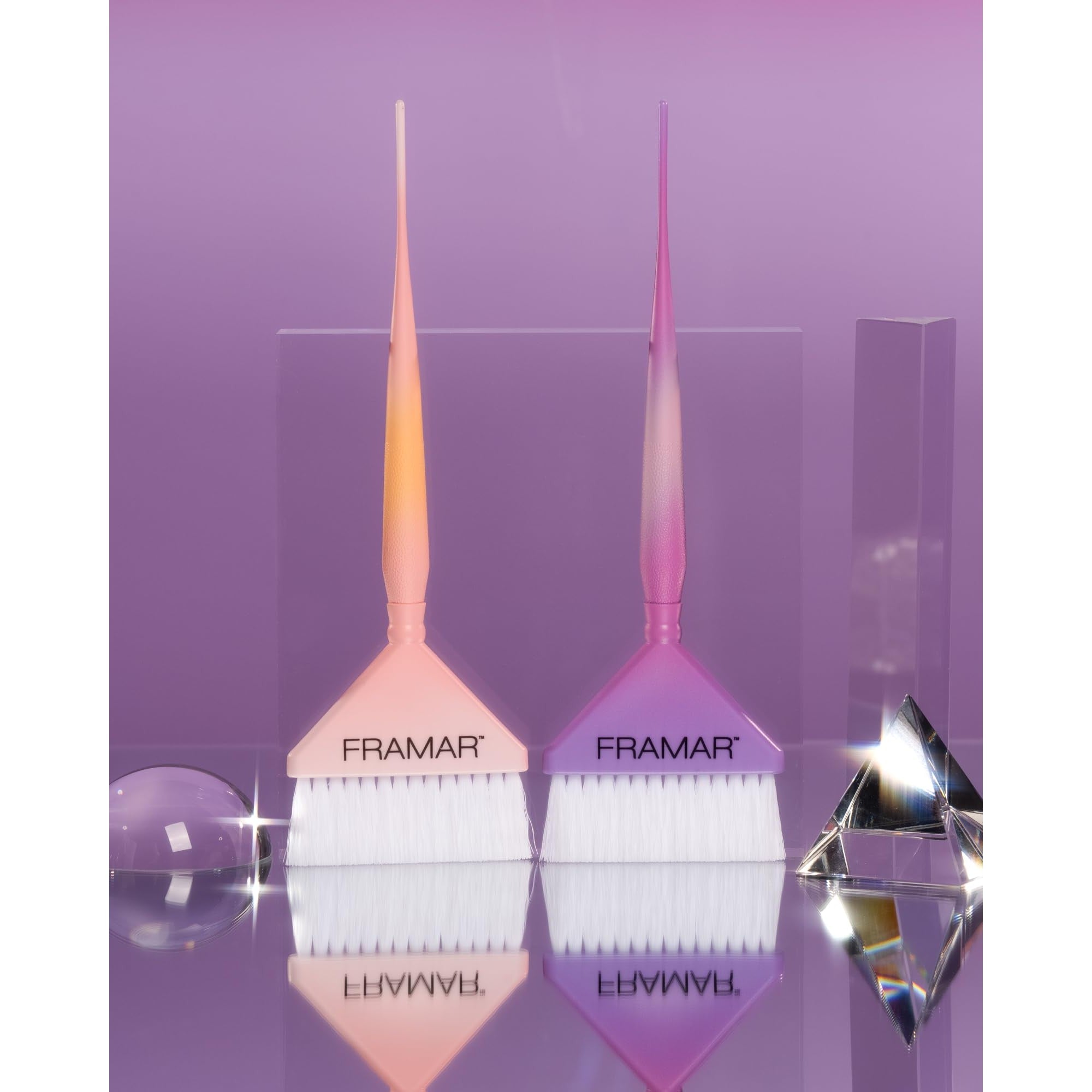 Premium imported Framar hair color brush set features two gradient brushes designed for precise application.