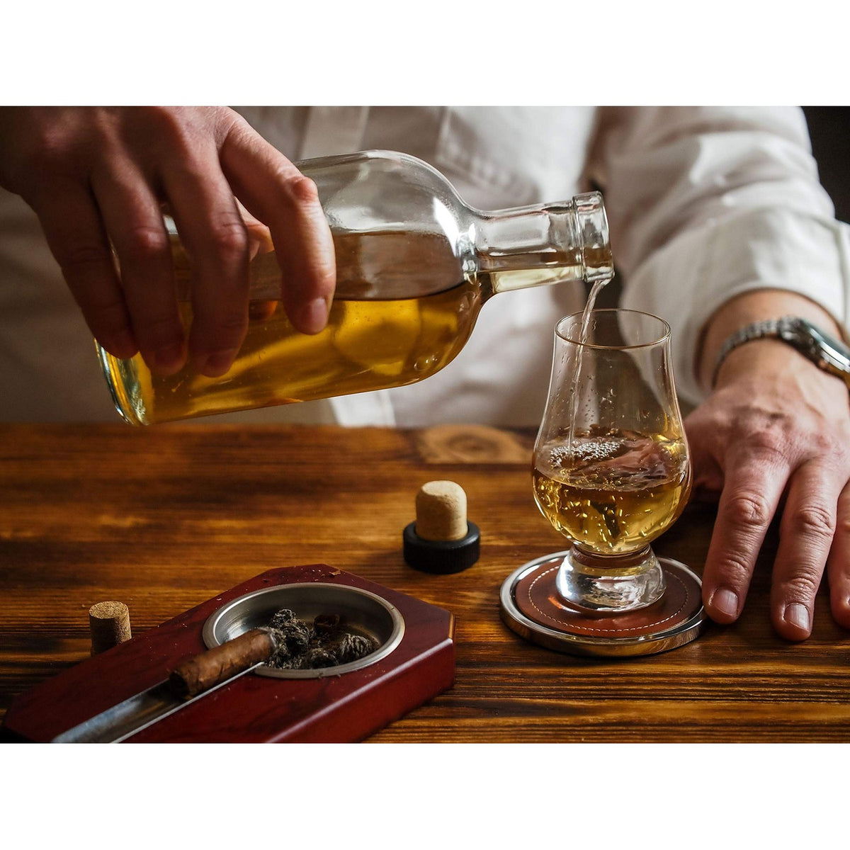 Experience luxury with the Glencairn whiskey glass gift set, perfect for savoring your favorite whiskey. Ideal for gifting.