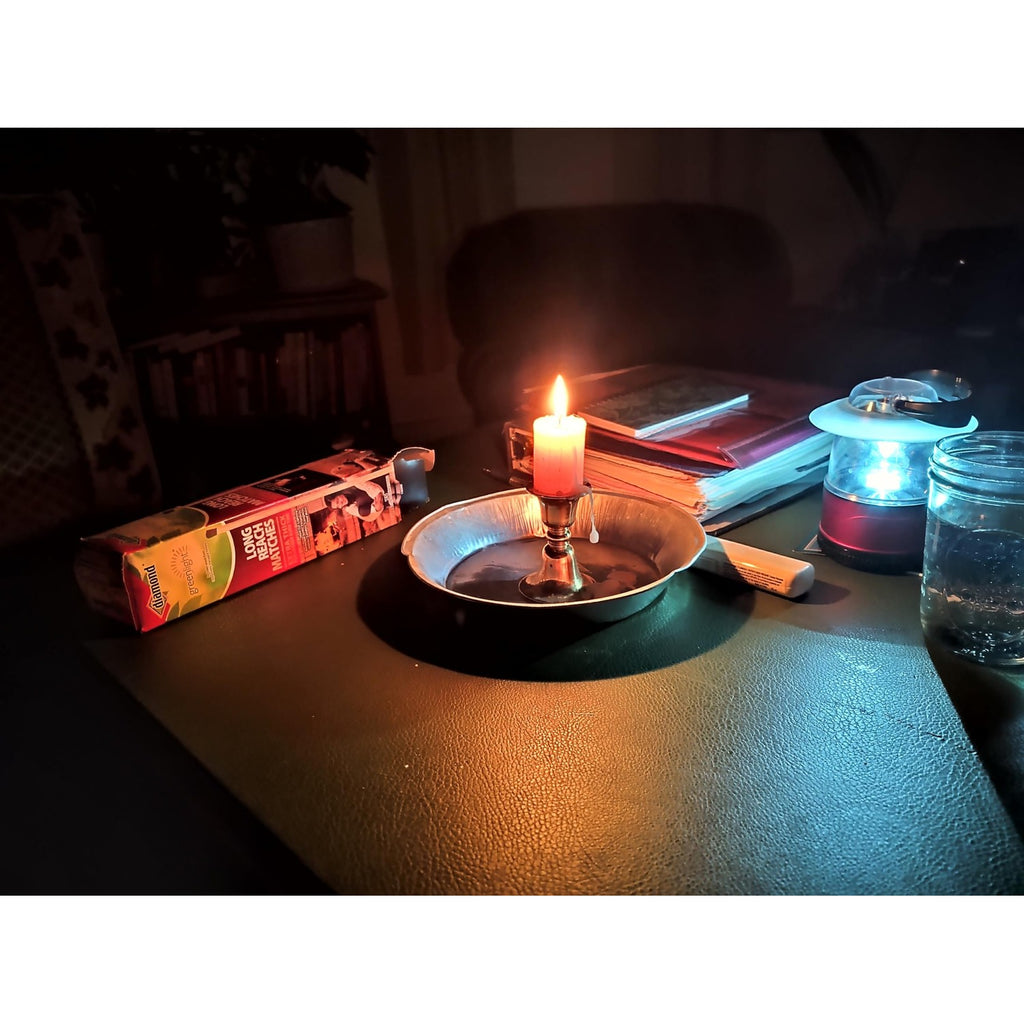 Illuminate your space with LIJA Diamond Long Reach Matches, specially curated by Curat Cart for exceptional quality. Perfect for cozy evenings.