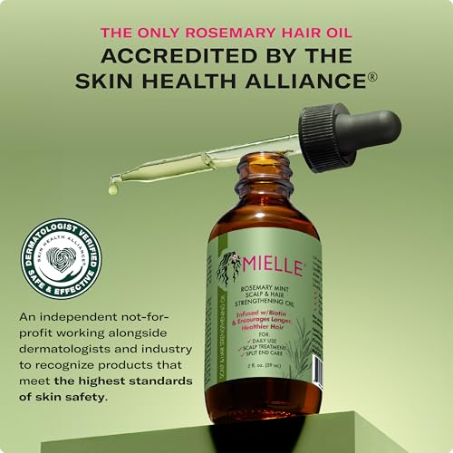 Mielle Organics Rosemary Mint Hair Oil - Texture, Swatch & Consistency | buy online in India with doorstep delivery at Curat 