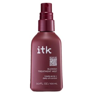 Discover ITK Skincare Salicylic Acid Spray, a premium imported blemish treatment mist for acne and oil control at Curat Cart.