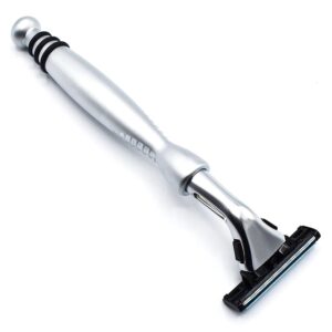 Experience the premium imported Taconic Heavyweight Triple Blade Razor, designed for a superior shave. Available at Curat Cart.