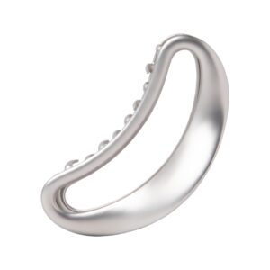 Discover the Hair Edit Sculpted Silver Claw Clip, a premium import perfect for stylish hair management. Available at Curat Cart.