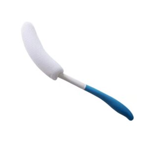 Discover the YF-ANEN Bath Body Brush, a premium imported essential for luxurious bathing experiences. Available at Curat Cart.